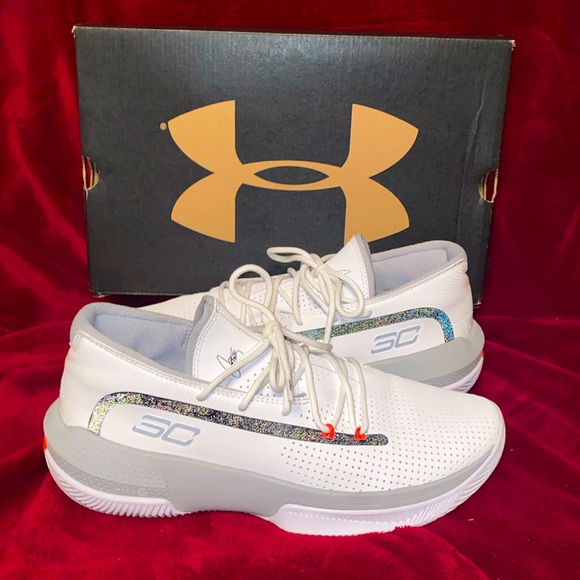 when did the curry 3zero come out